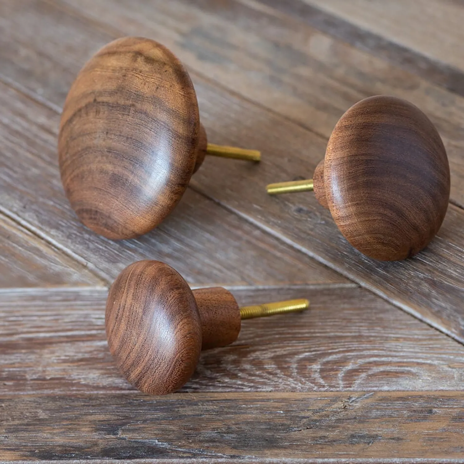 Graham & Green Acacia Wood Wall Hooks