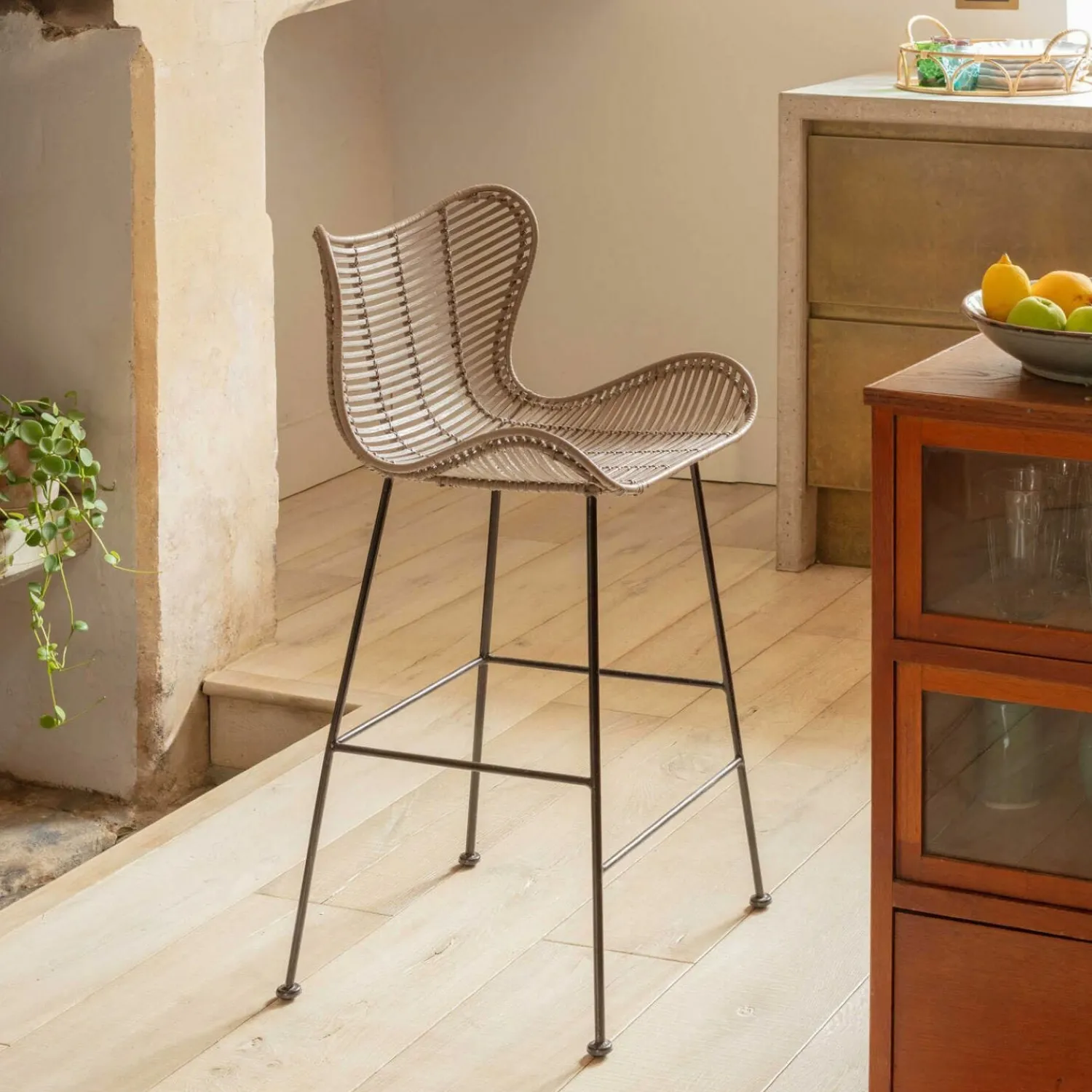 Graham & Green Alden Rattan Clay Kitchen Stool