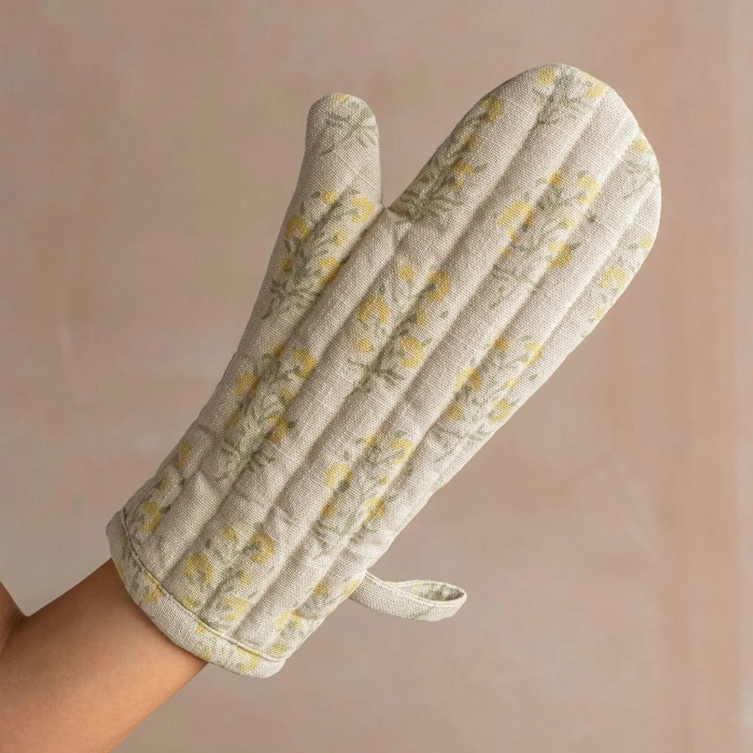 Graham & Green Amelia Block Printed Oven Mitt