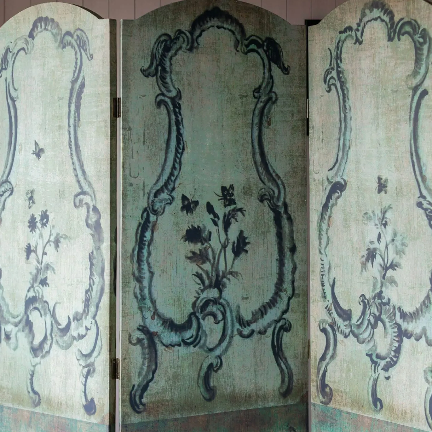 Graham & Green Antique Effect Three Panel Screen