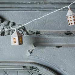 Graham & Green Antiqued Winter Village Garland