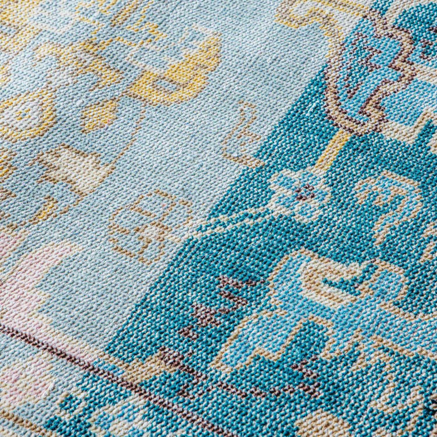 Graham & Green Arianna Hand-Knotted Rug 183 x 274cm