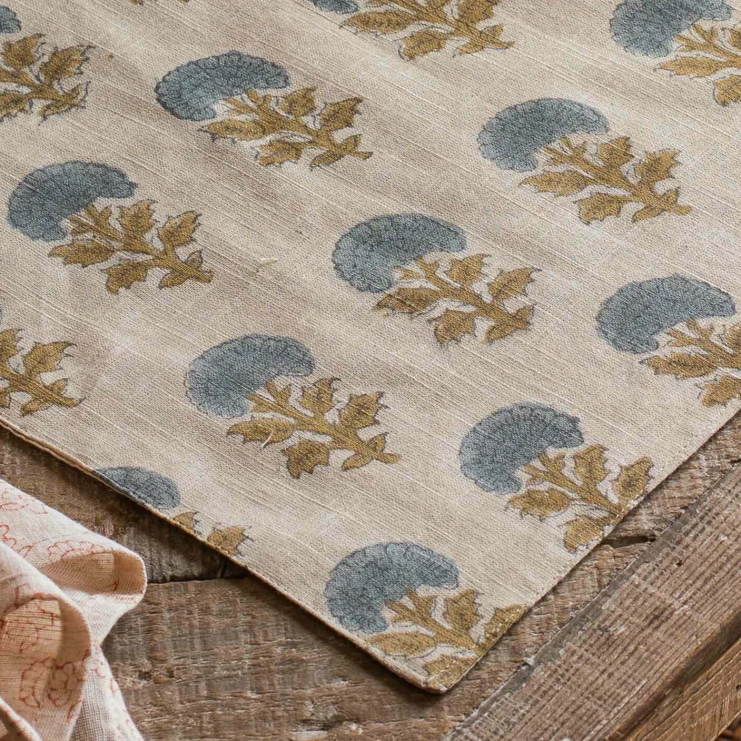 Graham & Green Asta Block Printed Placemat