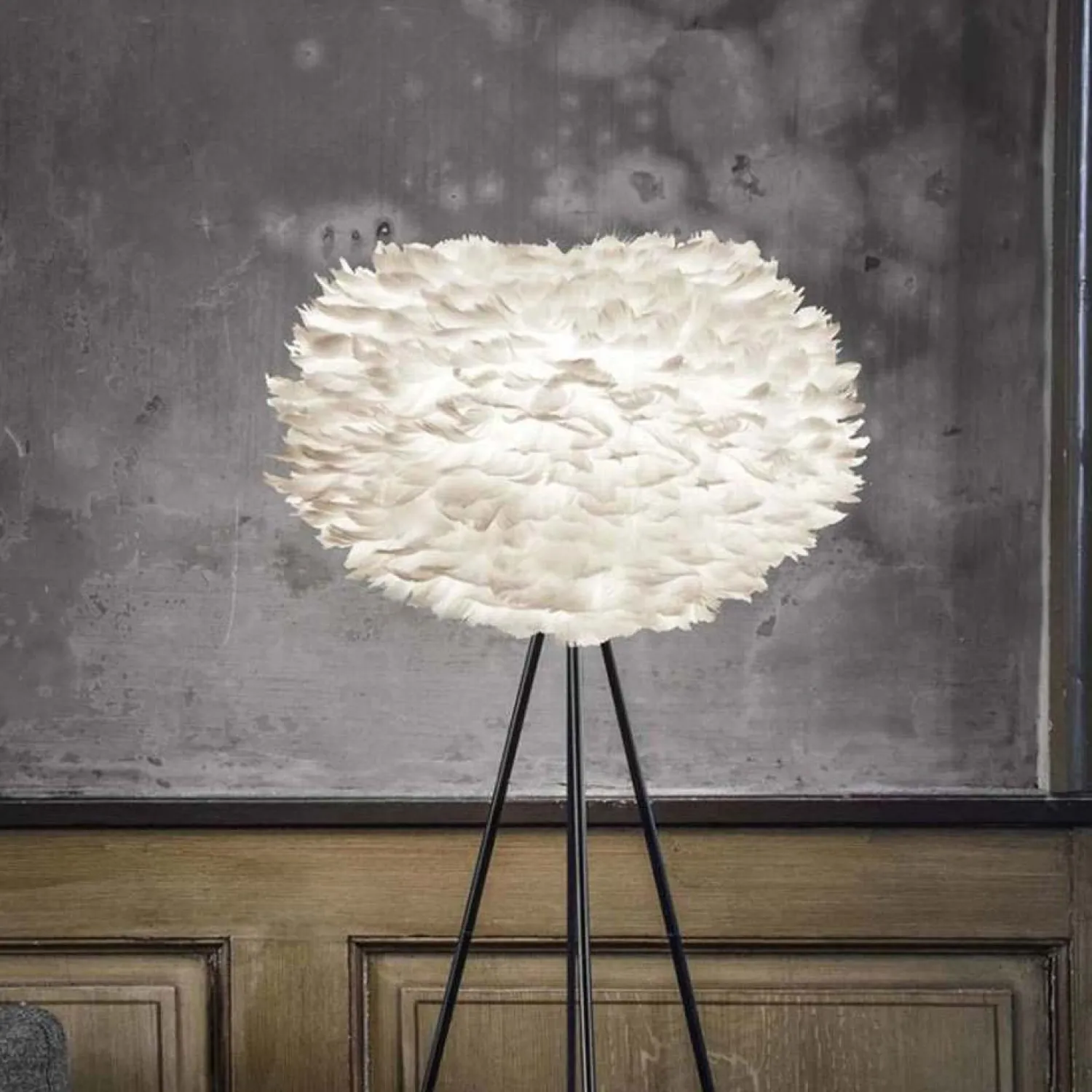 Graham & Green Aurora White Feather Pendant Shades