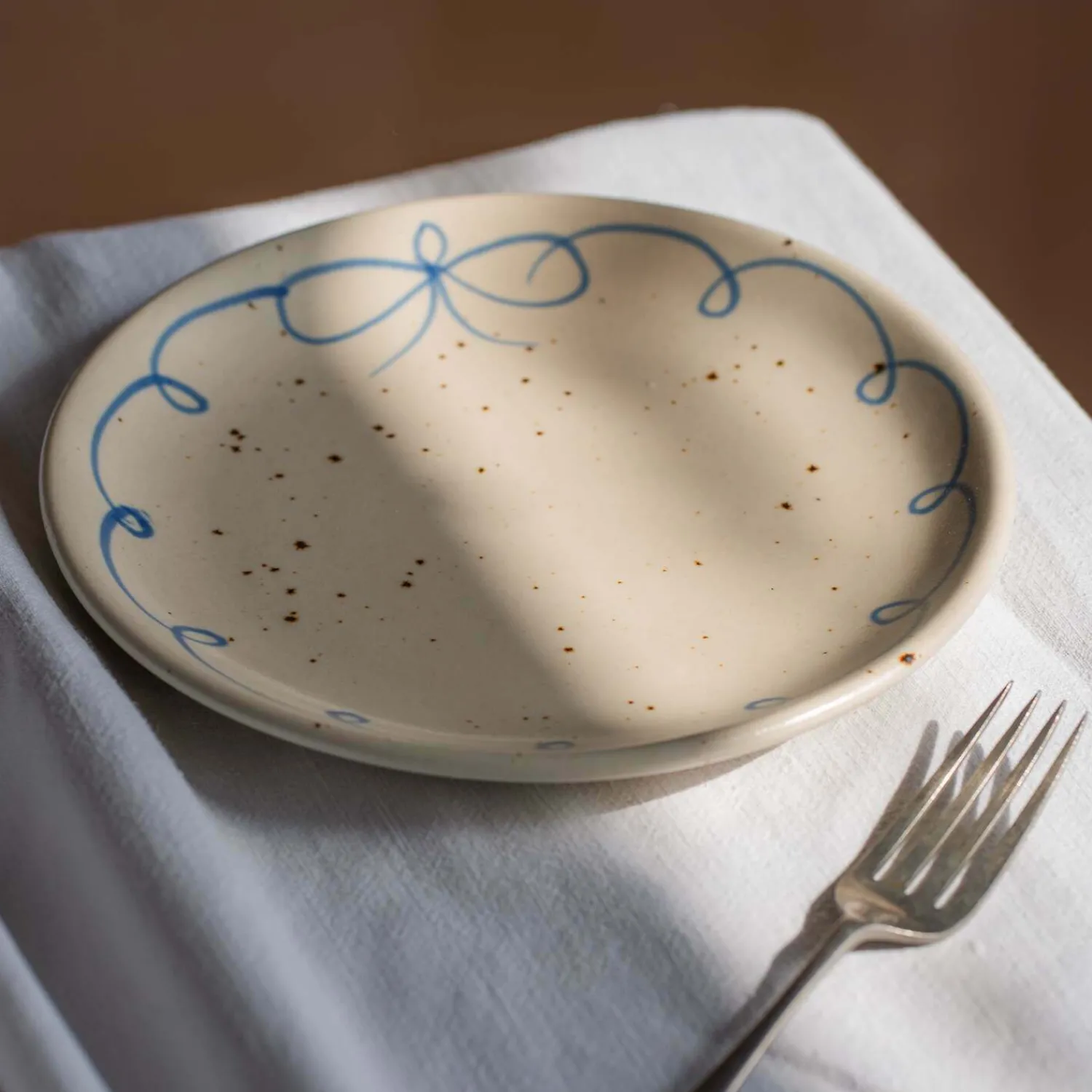 Graham & Green Blue Bow Dessert Plate