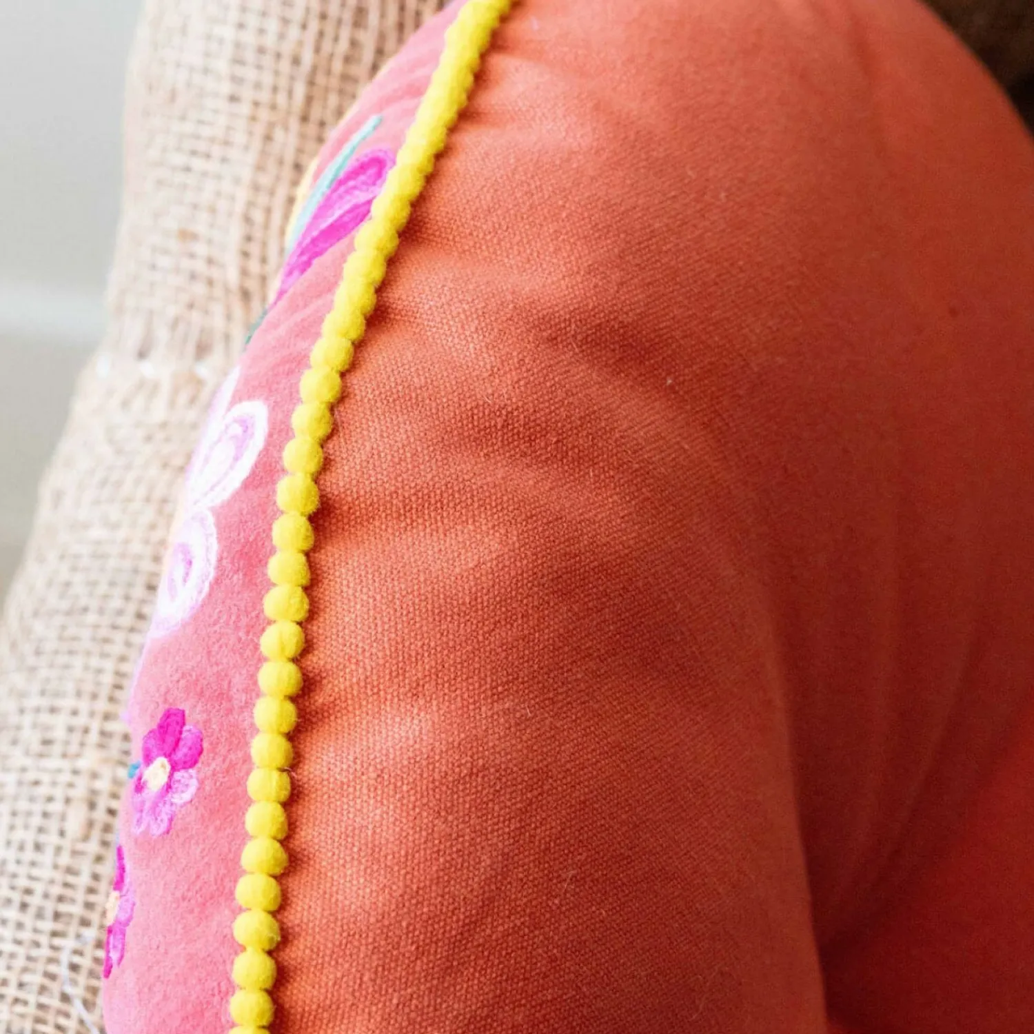 Graham & Green Bouquet Small Round Seat Pads