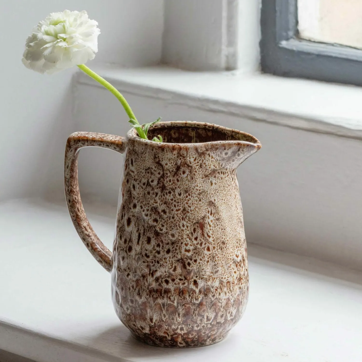 Graham & Green Brown Speckle Jug
