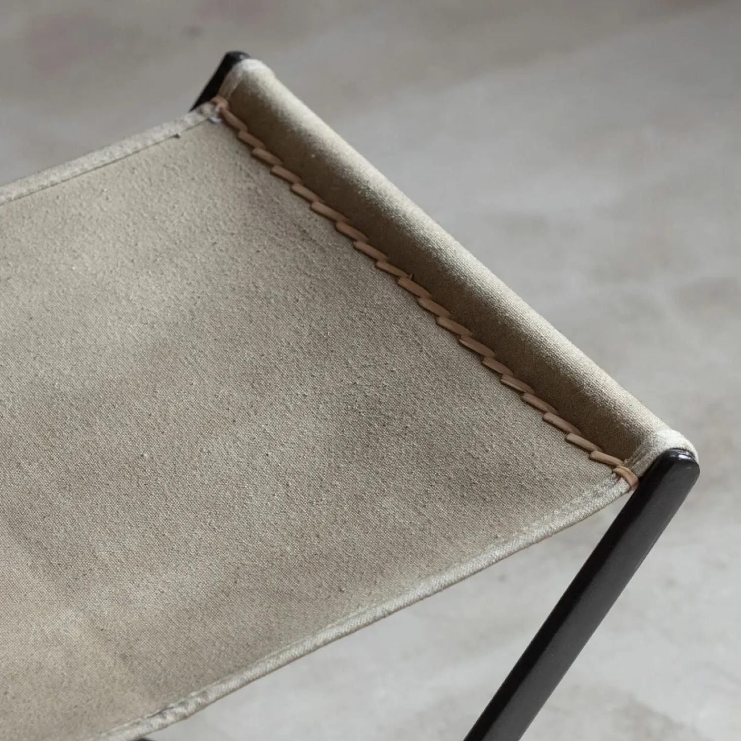 Graham & Green Canvas Folding Luggage Rack