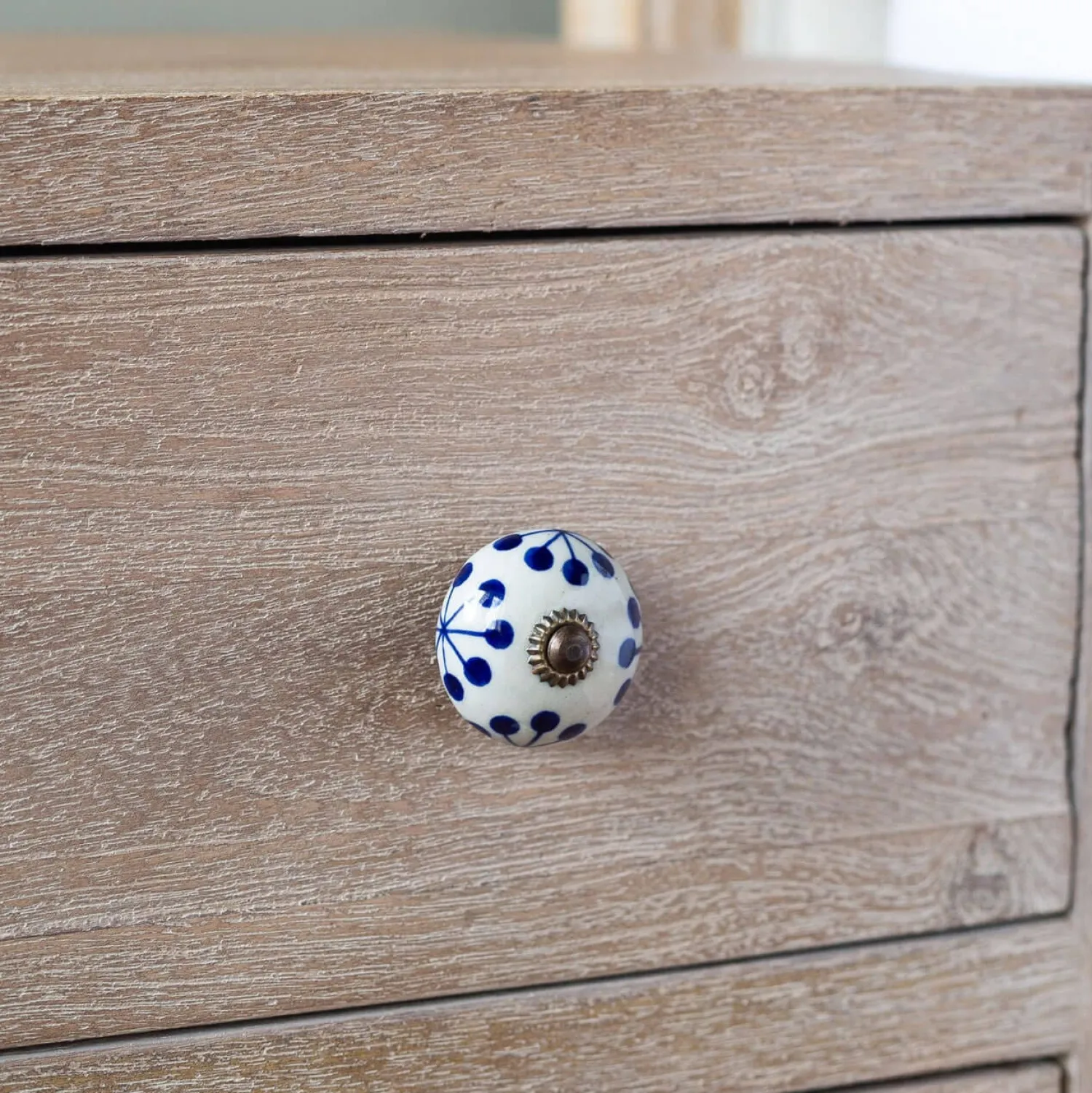 Graham & Green Ceramic Berry Hand-Painted Knob
