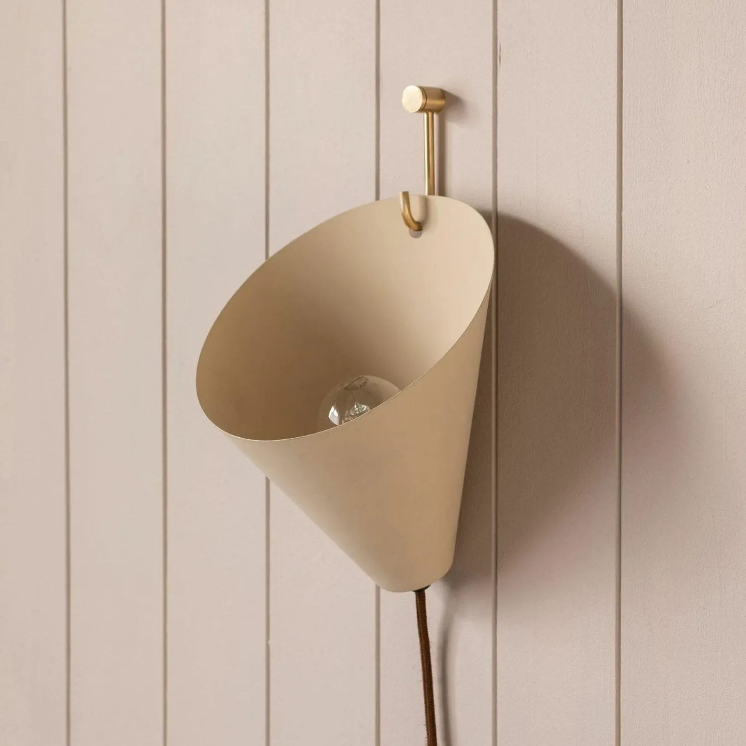 Graham & Green Chilton Nude Metal Wall Light