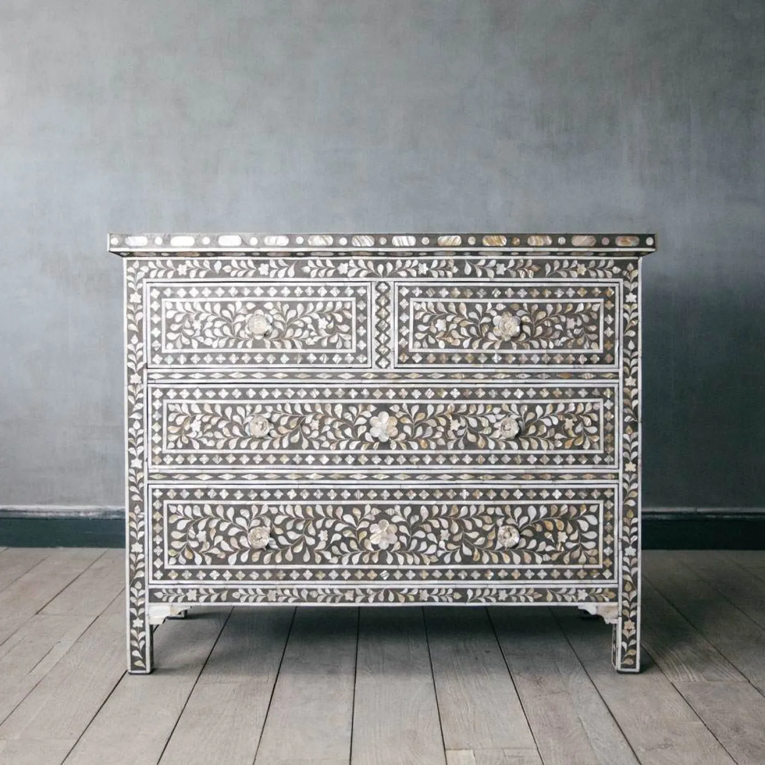 Graham & Green Classic Grey Mother of Pearl Chest of Drawers