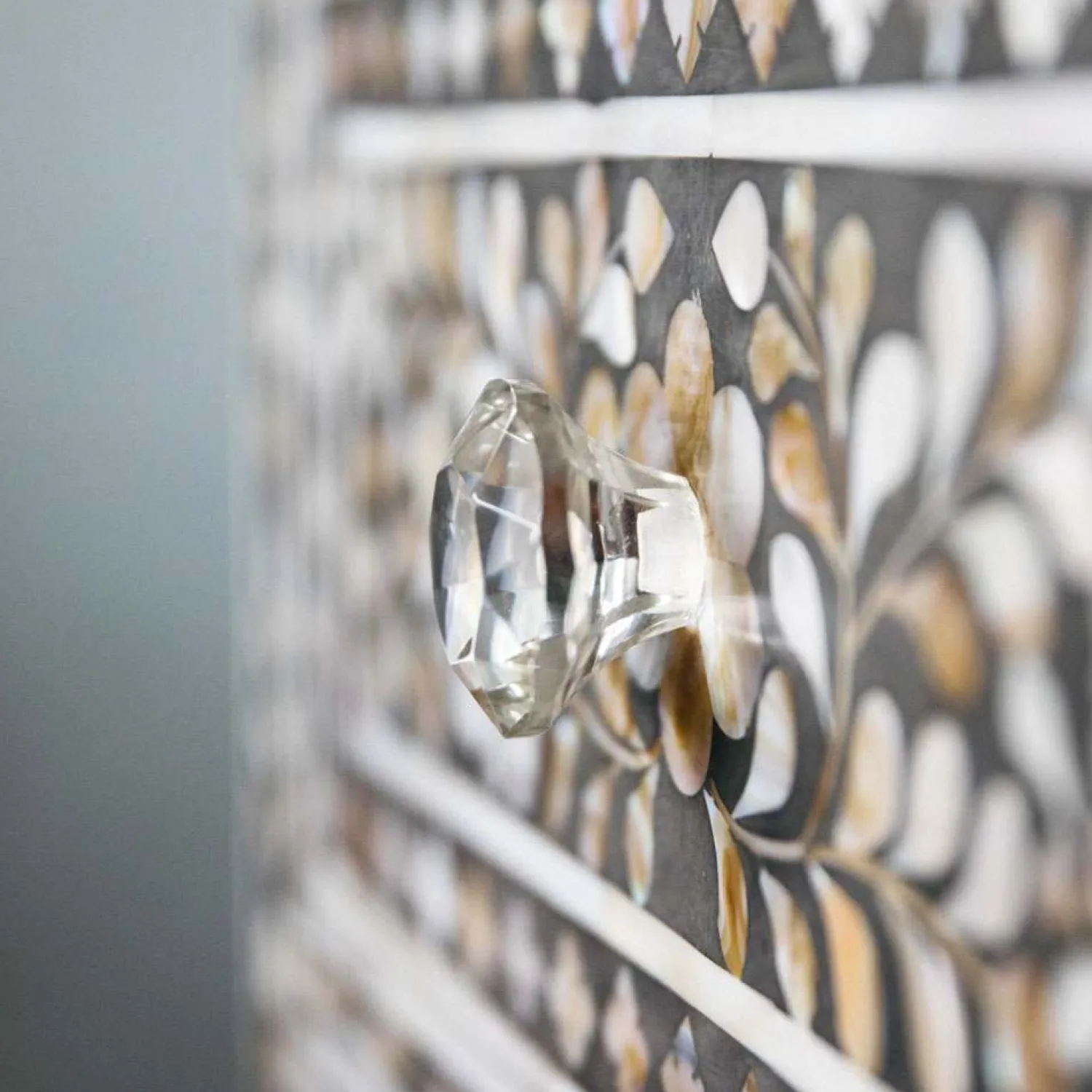 Graham & Green Classic Grey Mother of Pearl Chest of Drawers
