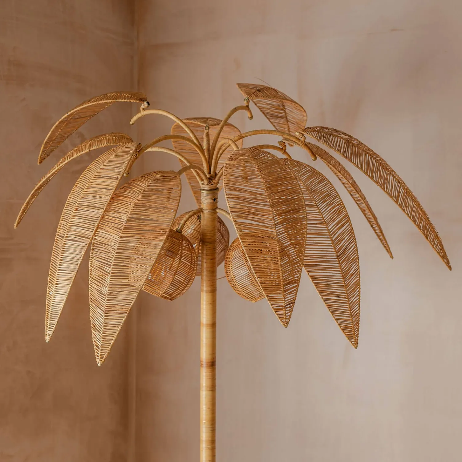 Graham & Green Coconut Tree Floor Lamp