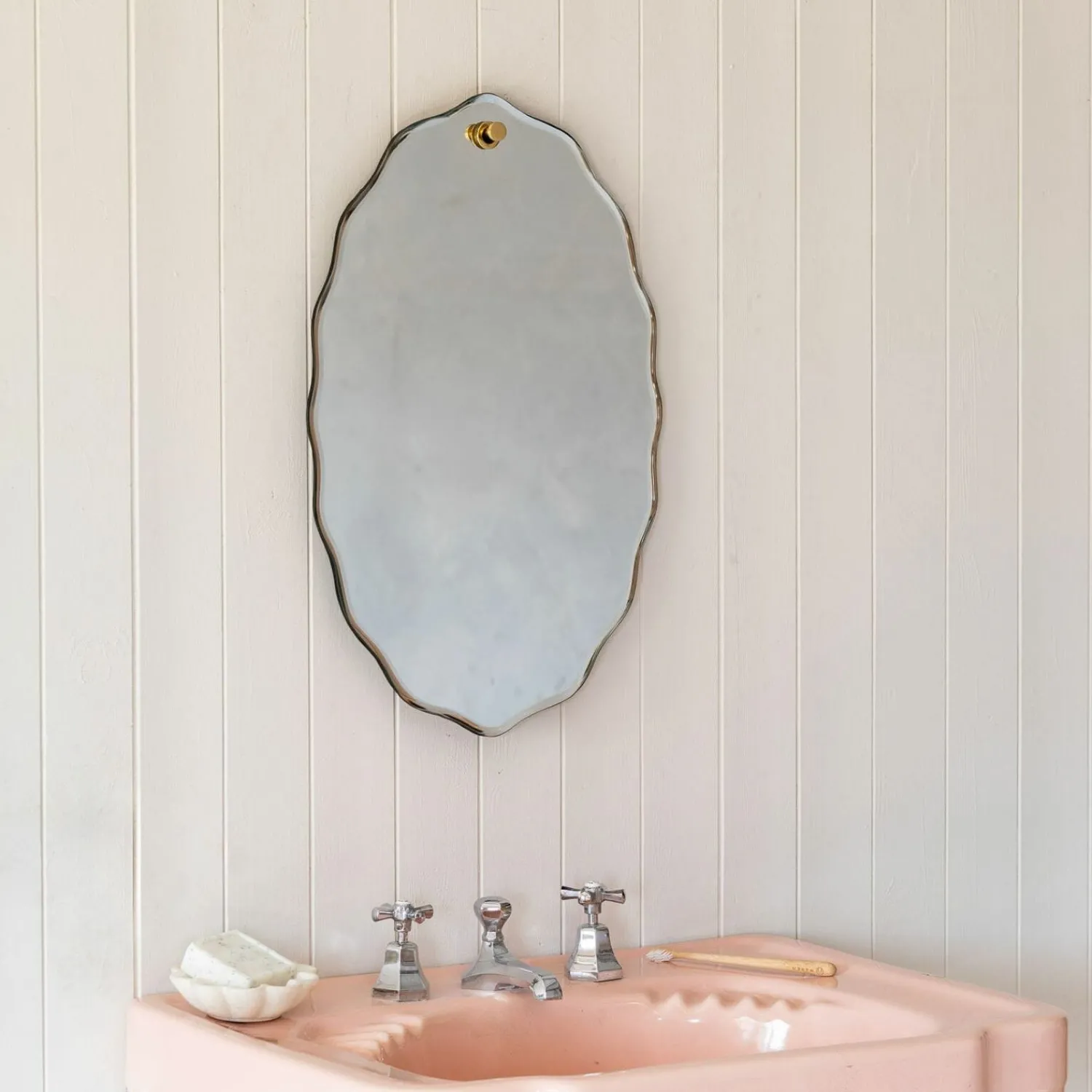 Graham & Green Durley Scalloped Oval Wall Mirror
