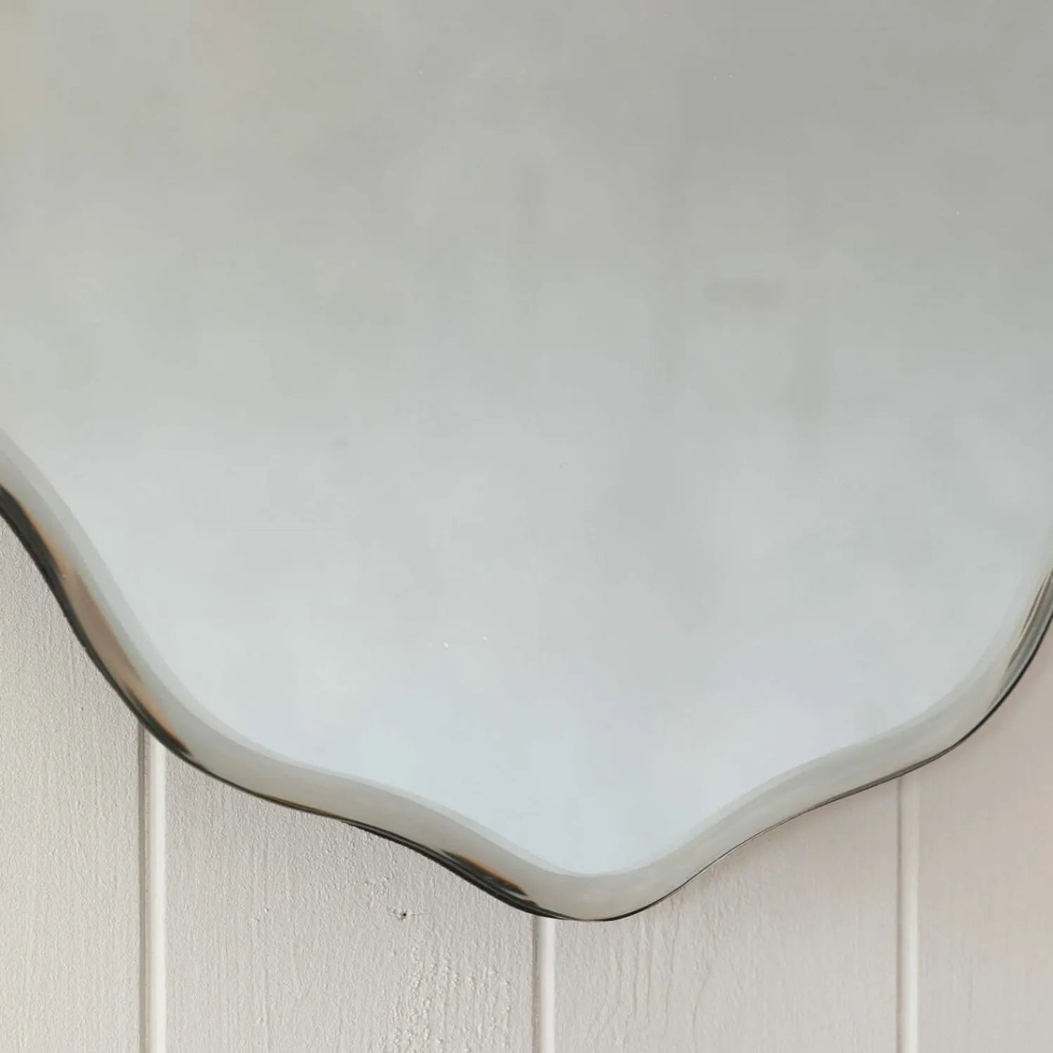 Graham & Green Durley Scalloped Oval Wall Mirror