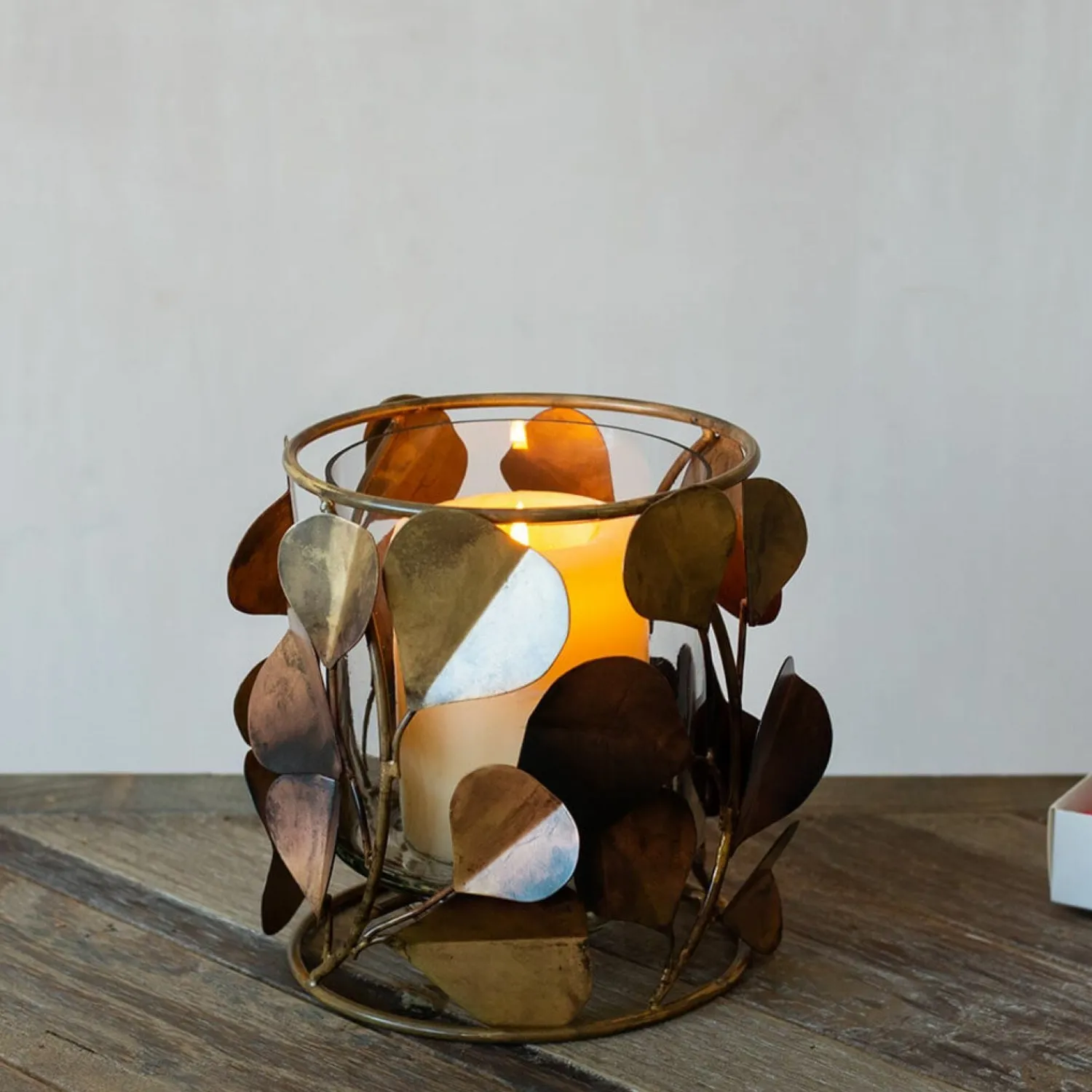 Graham & Green Eucalyptus Leaf Tea Light Holder
