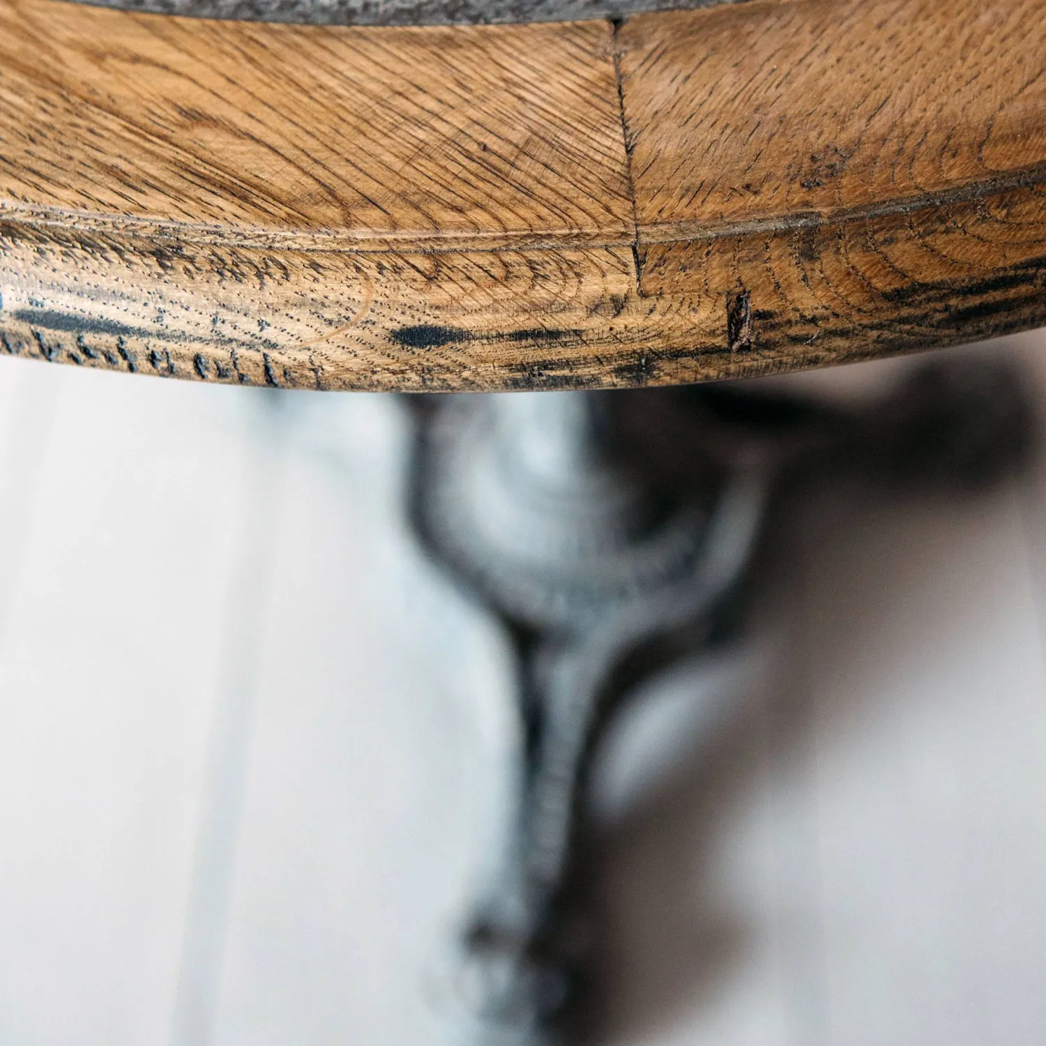 Graham & Green Ezra Round Café Table