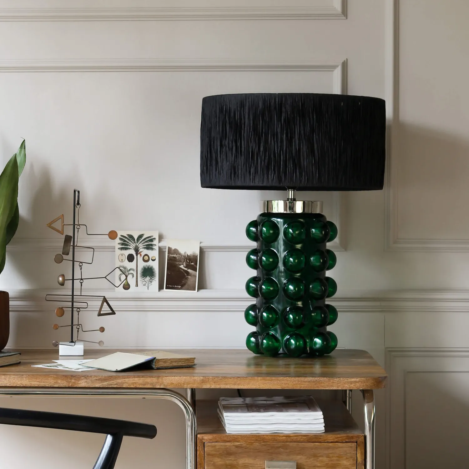 Graham & Green Green Bobble Table Lamp