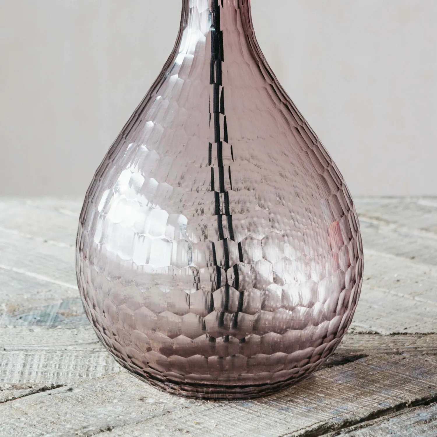 Graham & Green Hammered Pink Glass Table Lamp