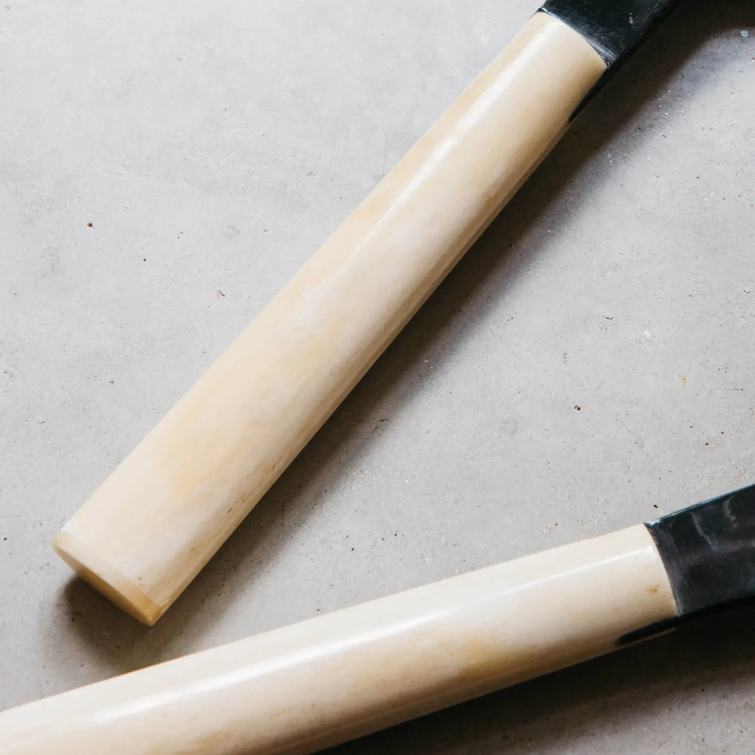 Graham & Green Horn and Bone Salad Servers