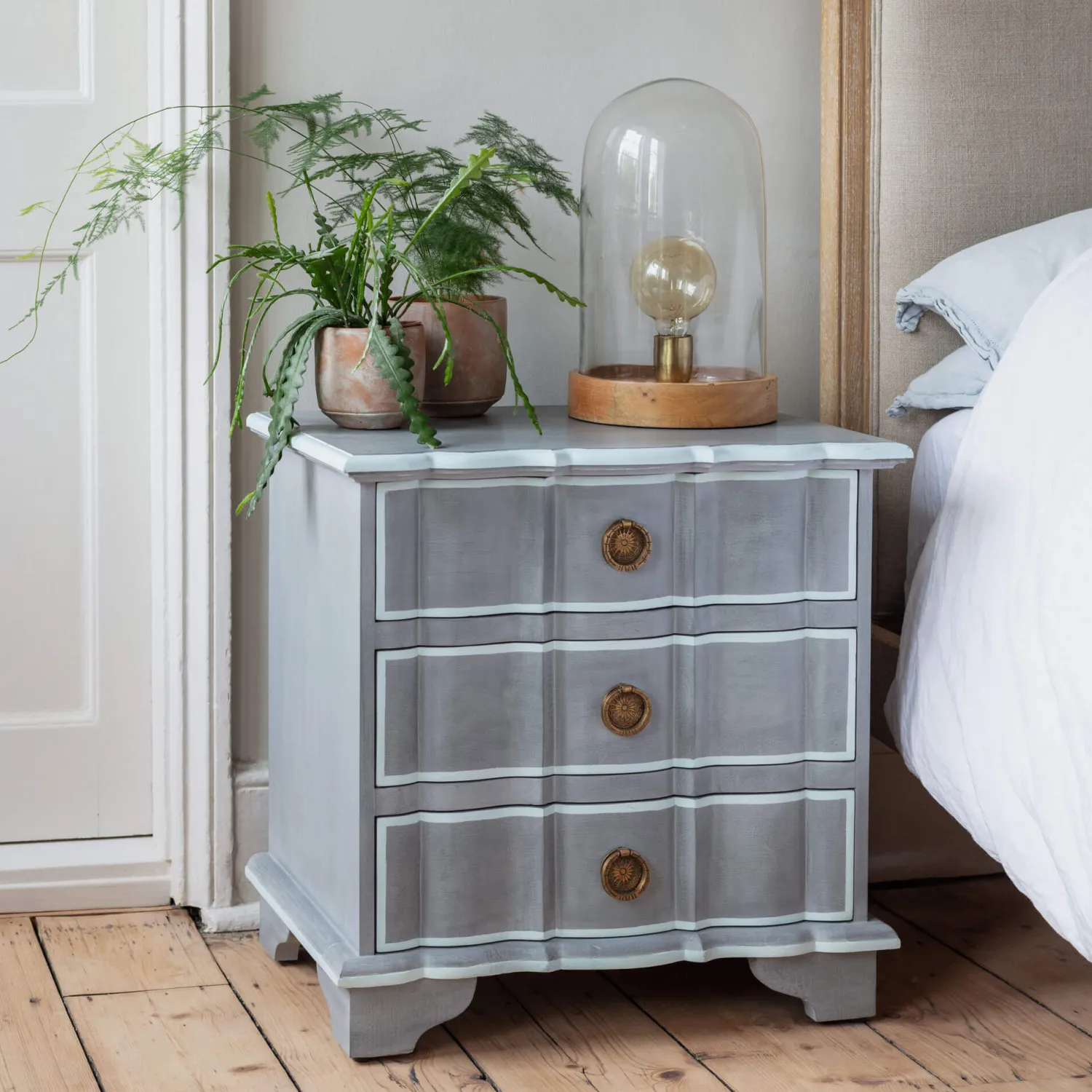 Graham & Green Ile De Re Bedside Table