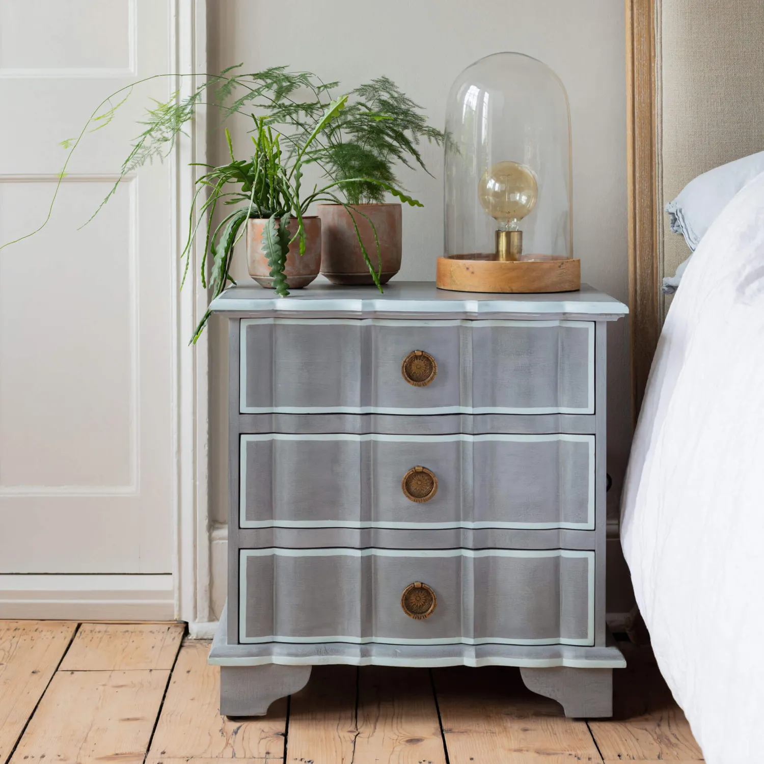 Graham & Green Ile De Re Bedside Table