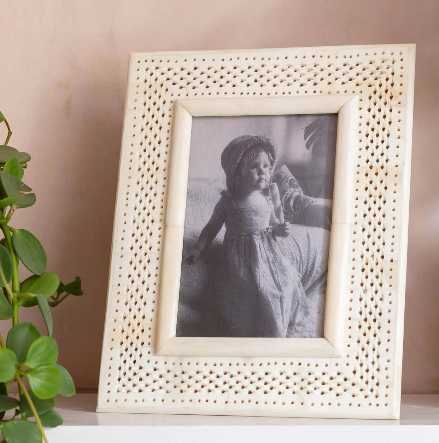 Graham & Green Jaali Bone Inlay Photo Frame