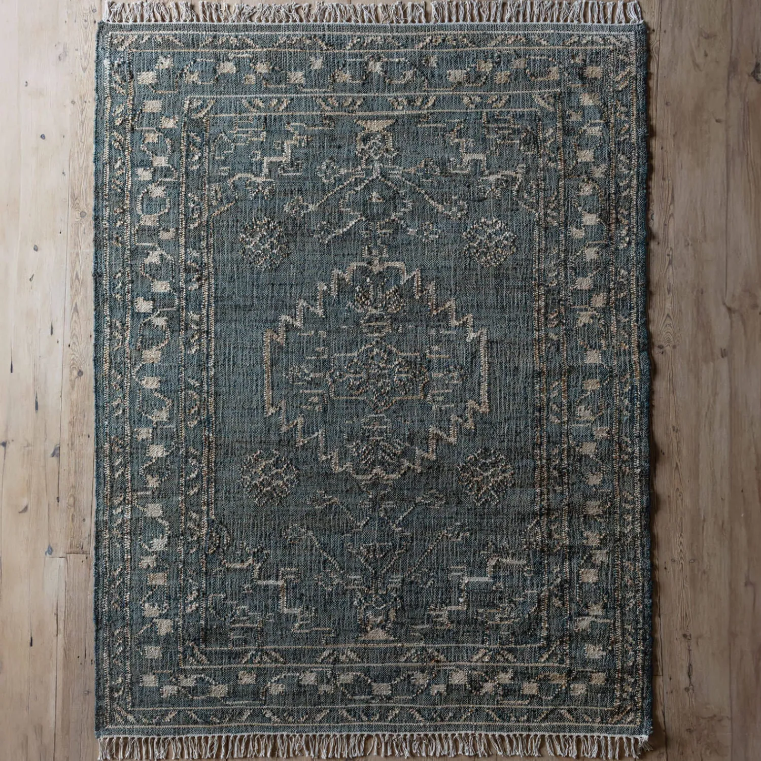 Graham & Green Leo Jute Rug 170 x 240cm