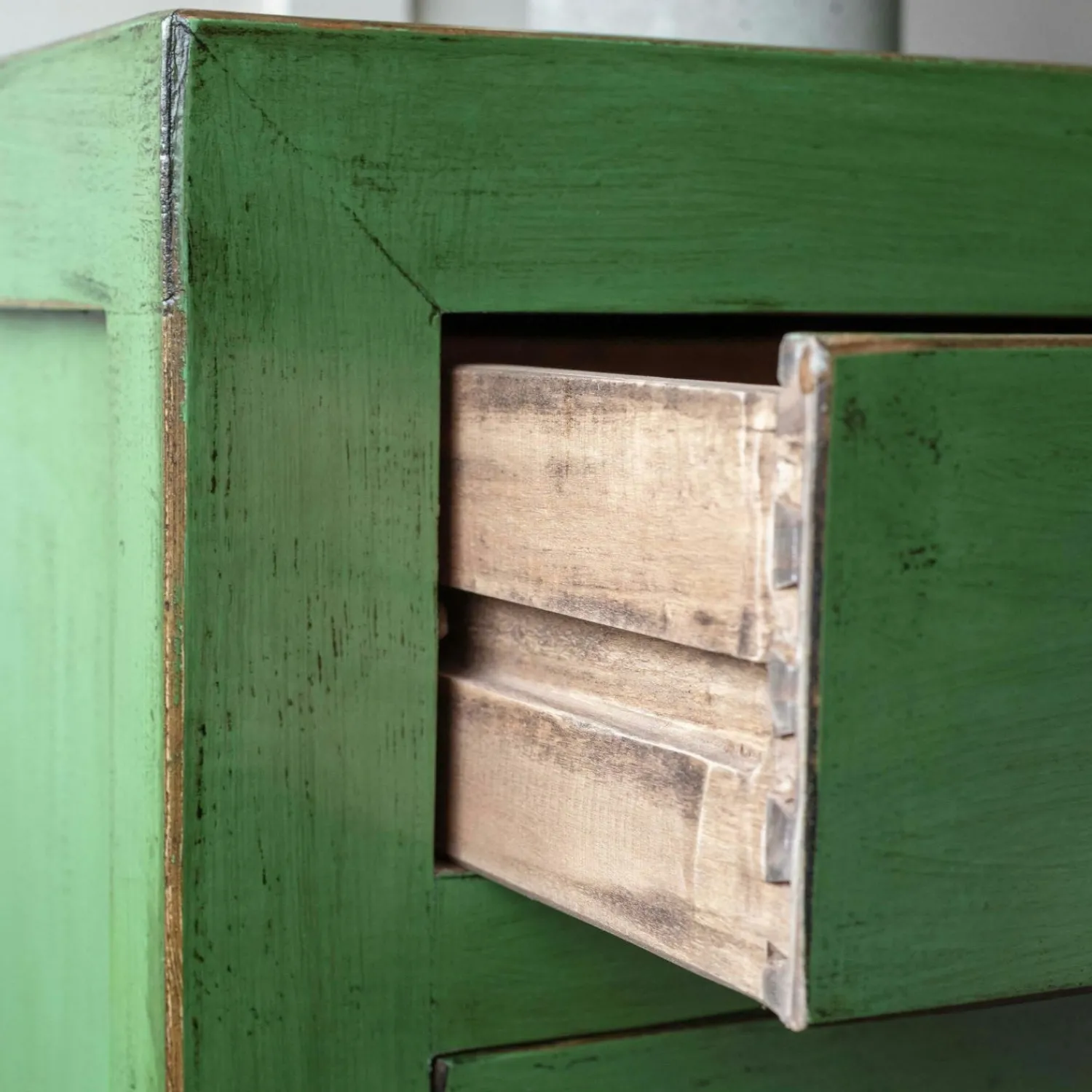 Graham & Green Leshan Four Drawer Bedside Table