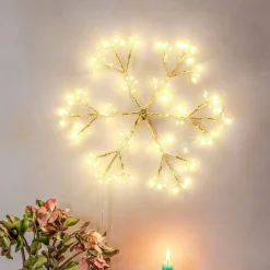 Graham & Green Light Up Snowflake