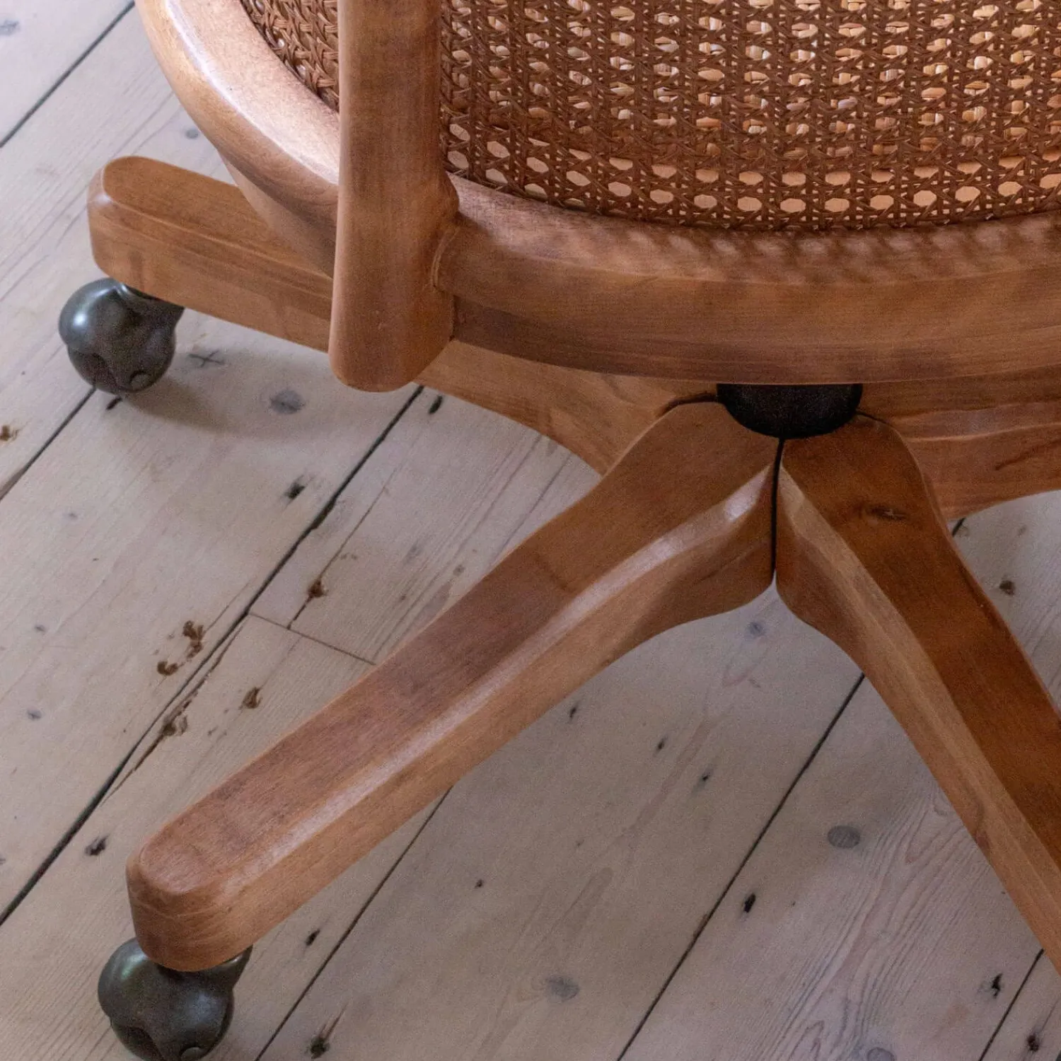 Graham & Green Lucien Wicker Office Chair