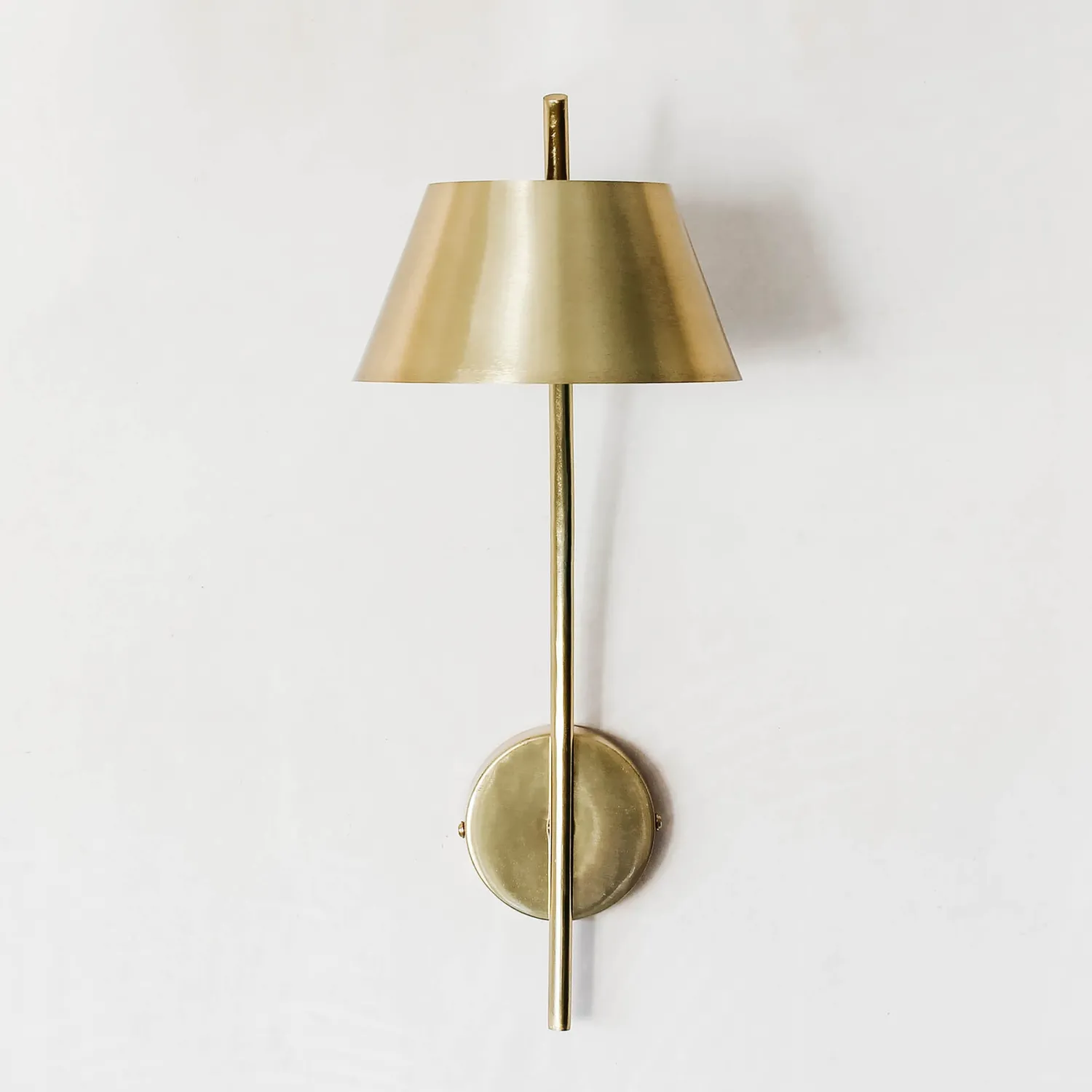Graham & Green Miller Brass Wall Light