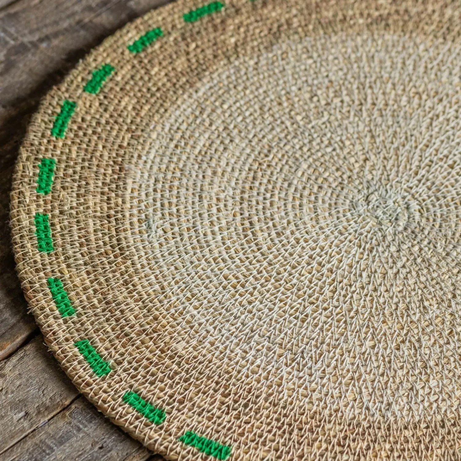Graham & Green Miro Green Dash Placemat