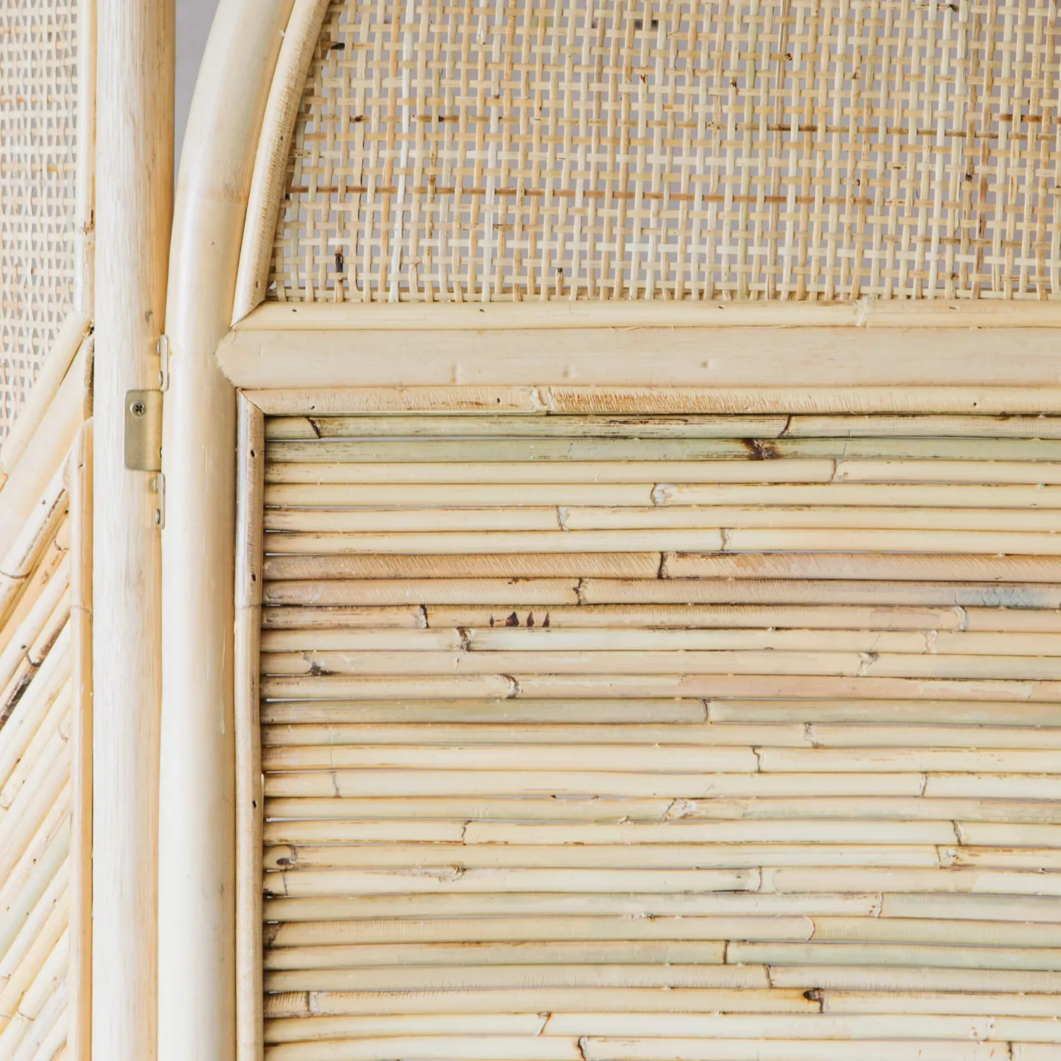Graham & Green Natural Rattan Arched Screen