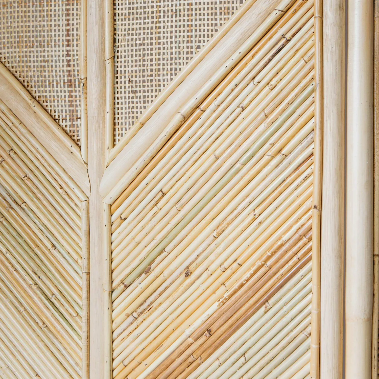 Graham & Green Natural Rattan Arched Screen