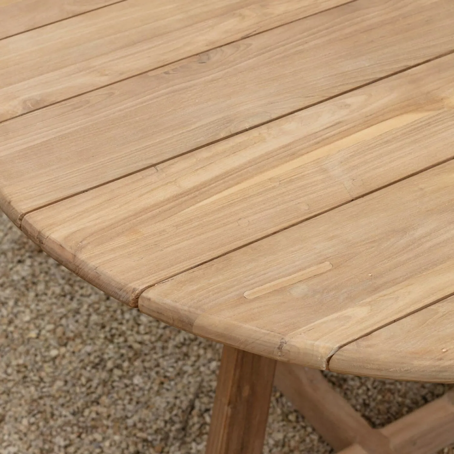 Graham & Green Noa 4 Seater Round Teak Outdoor Table