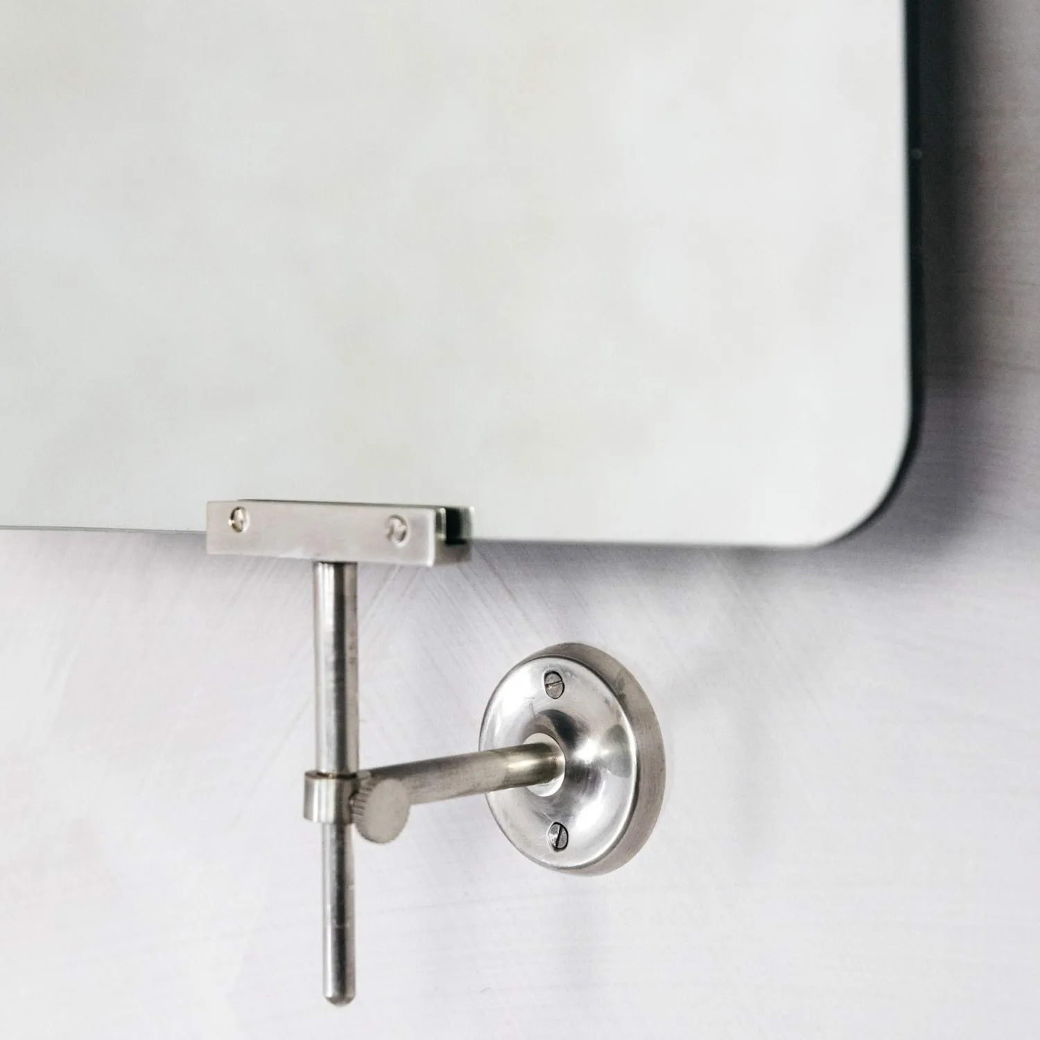 Graham & Green Orwell Swivel Mirrors