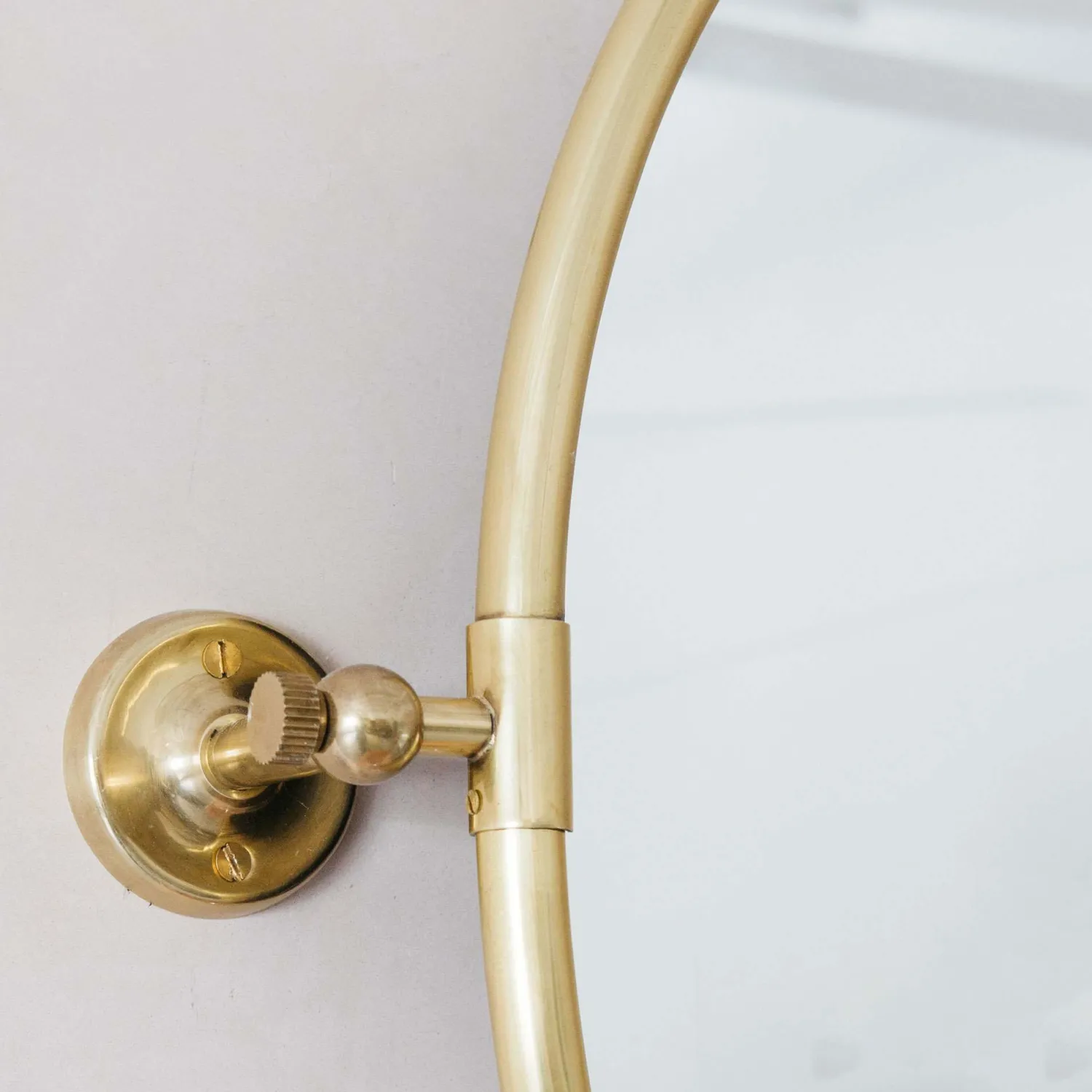 Graham & Green Otto Antique Gold Oval Tilting Mirror