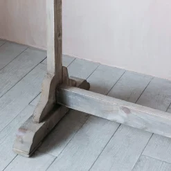 Graham & Green Pine Clothes Rail
