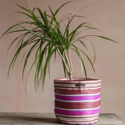 Graham & Green Pink Woven Plant Pot Cover Large