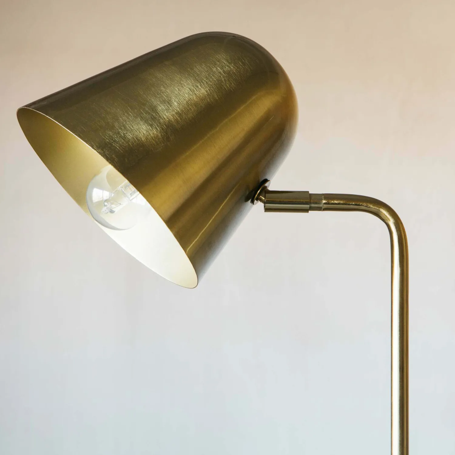 Graham & Green Rowan Brass Table Lamp