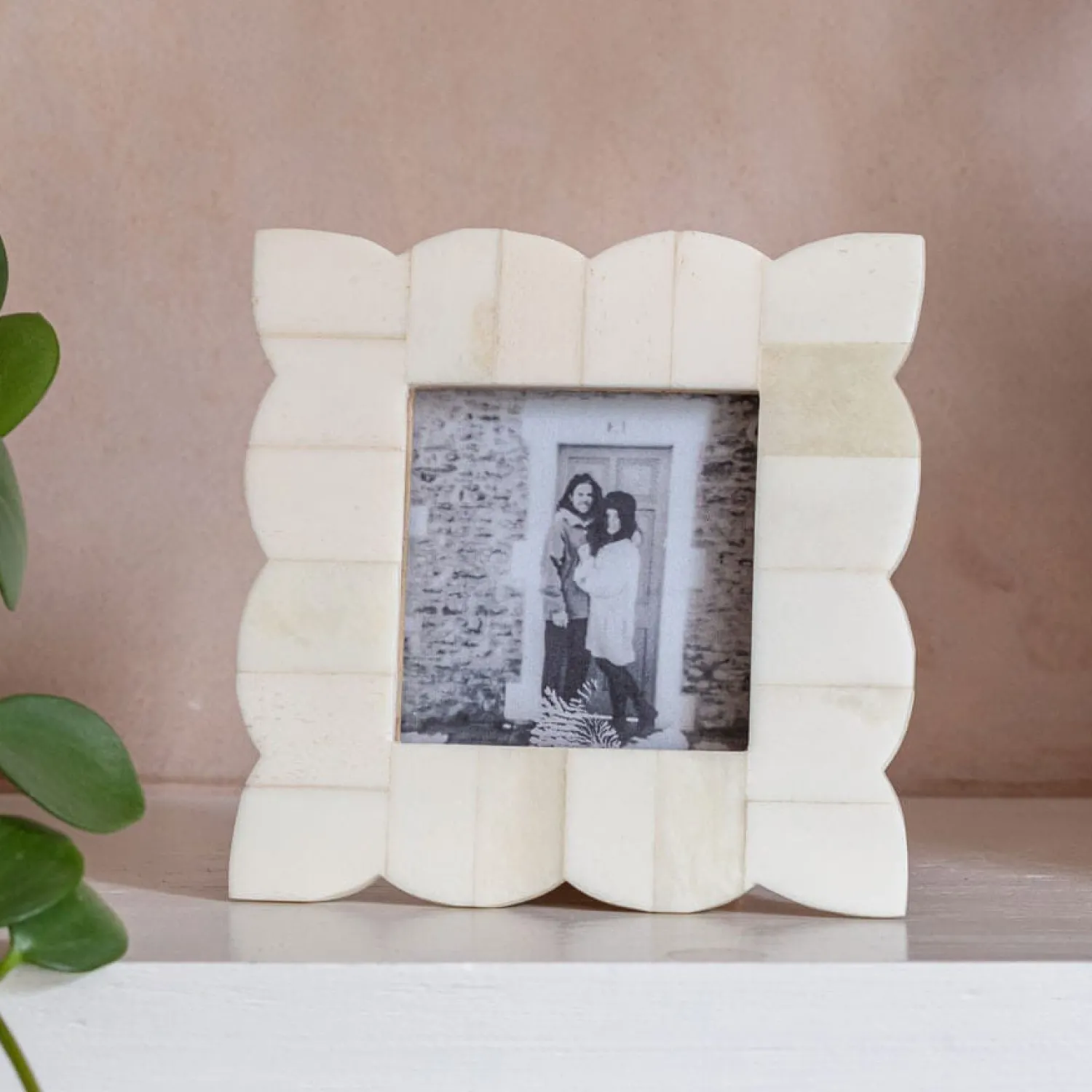 Graham & Green Scalloped White Bone Square Photo Frame