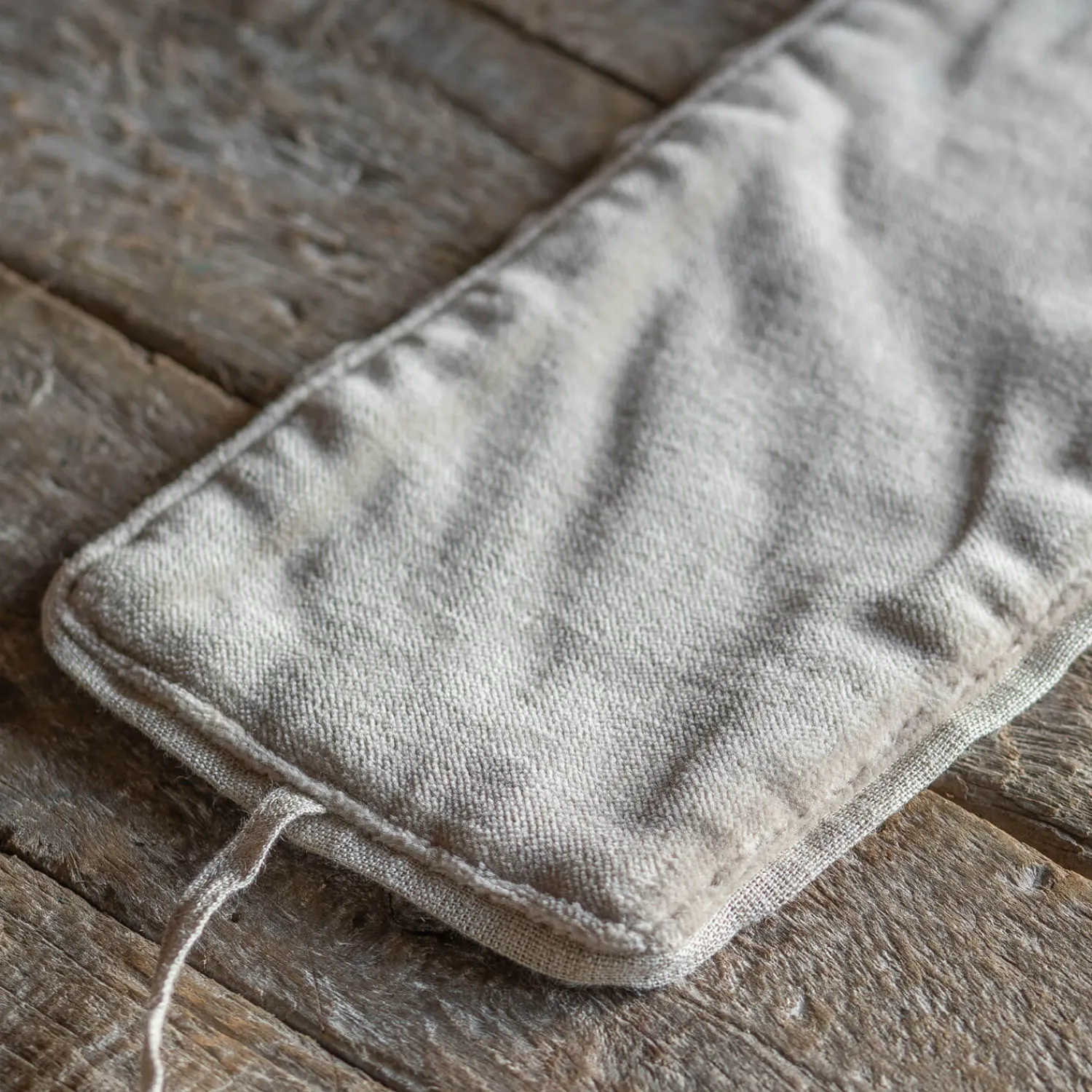 Graham & Green Set of Two Sand Velvet Curtain Tie Backs