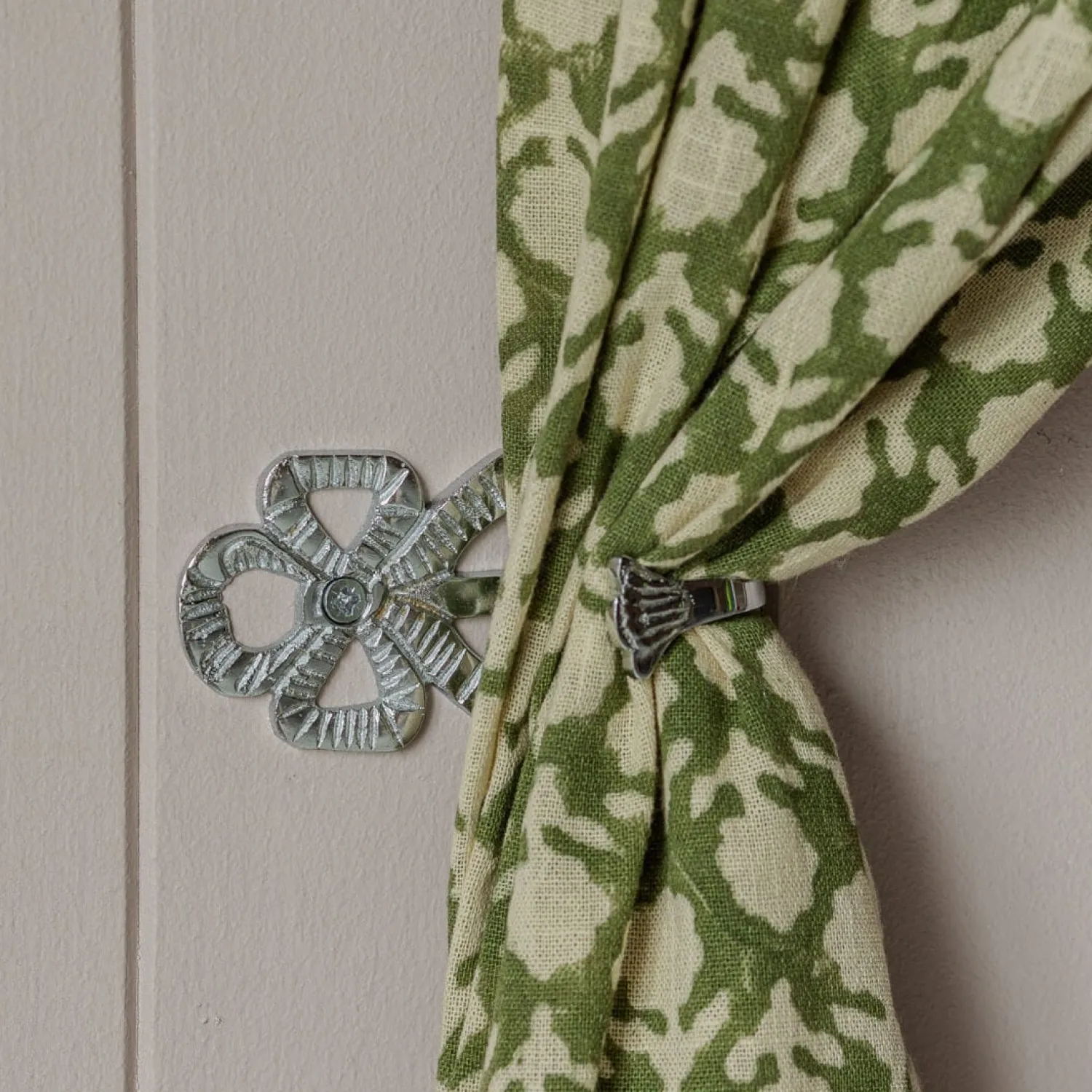 Graham & Green Set of Two Silver Bow Curtain Hooks