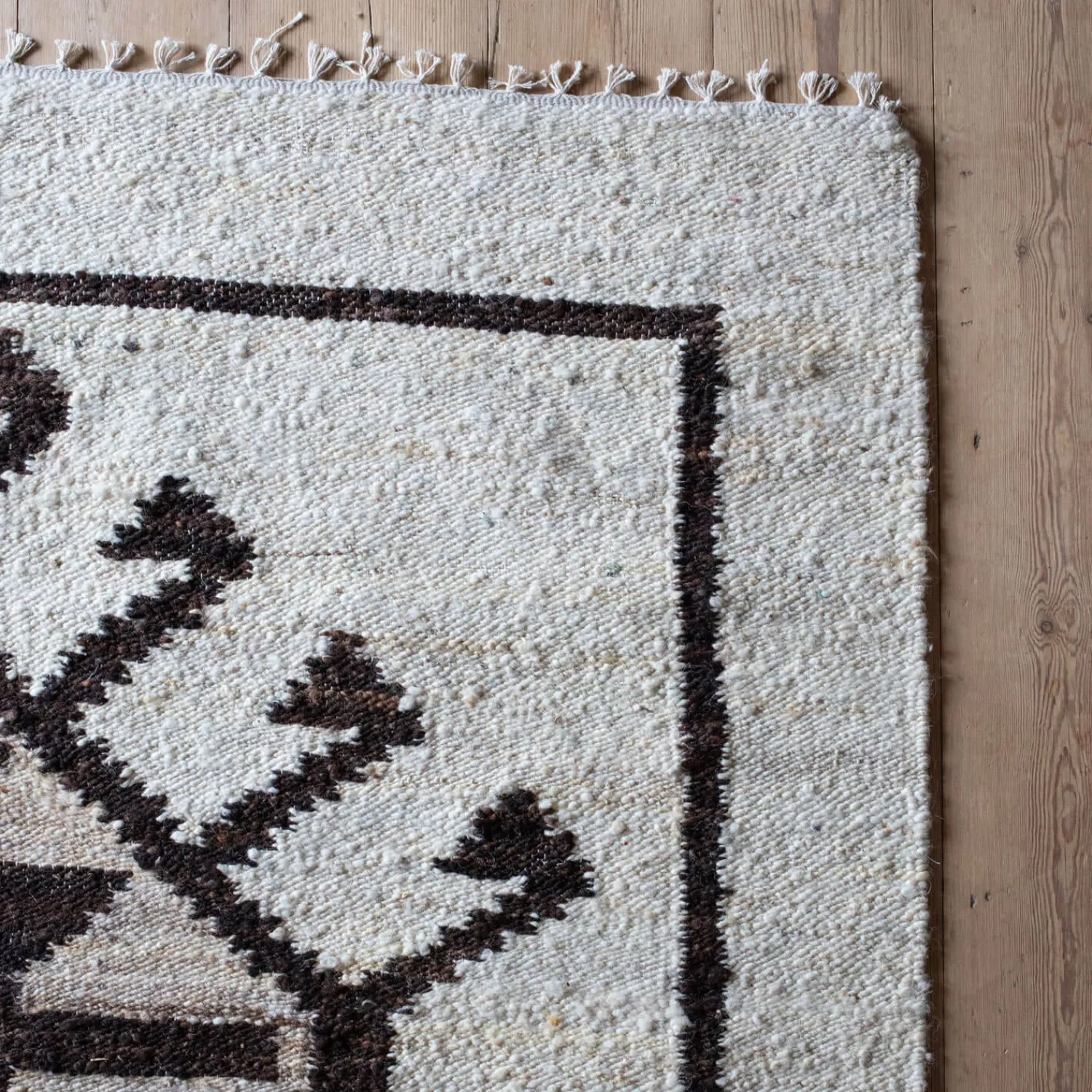 Graham & Green Silas Wool Rug 160 x 230cm