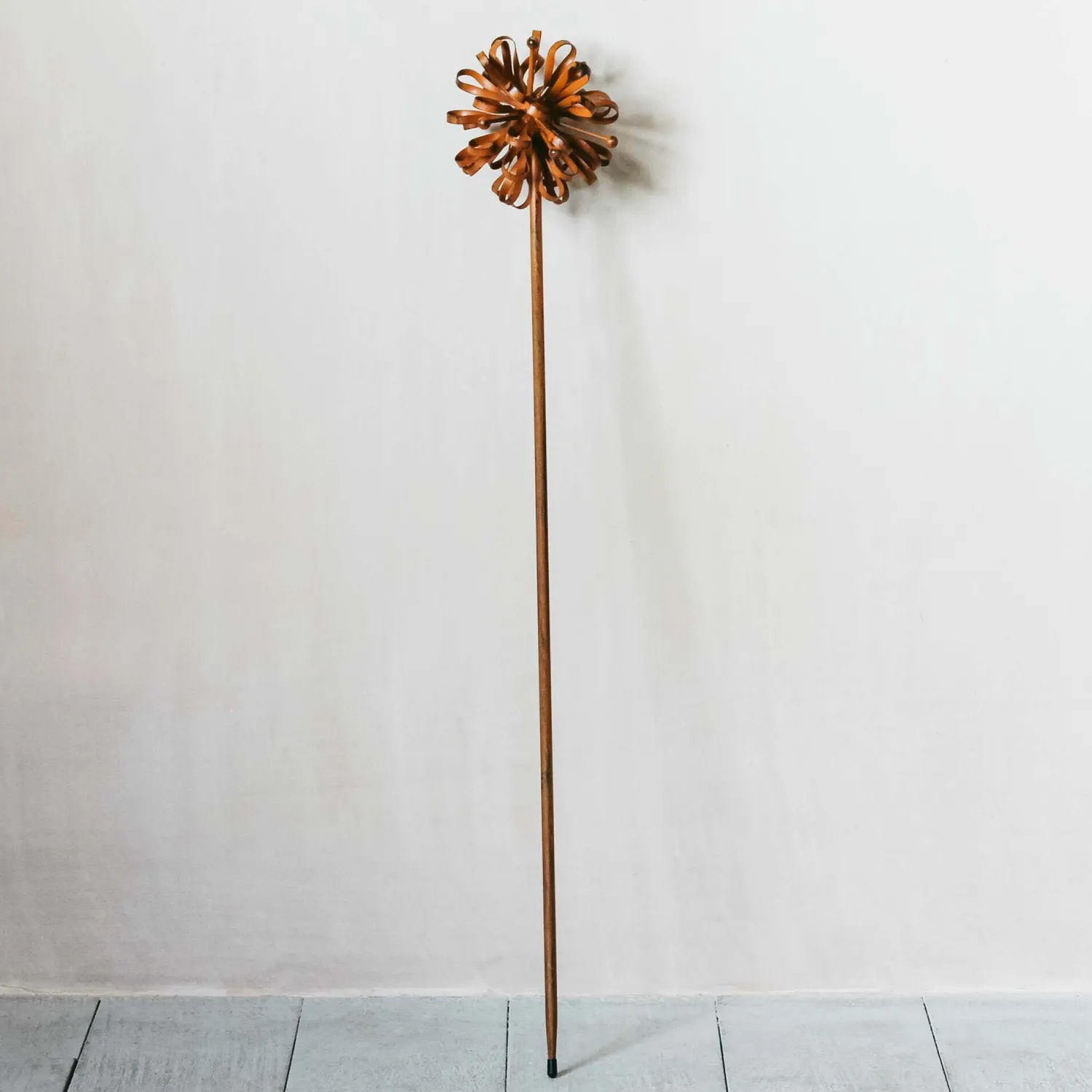 Graham & Green Small Dahlia Garden Stake
