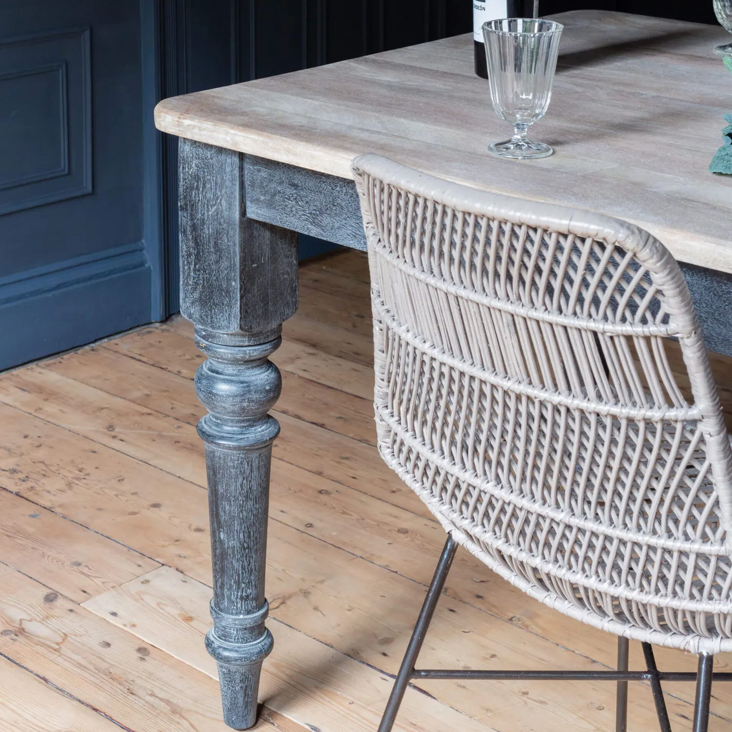 Graham & Green Small Lincoln 6 Seater Dining Table