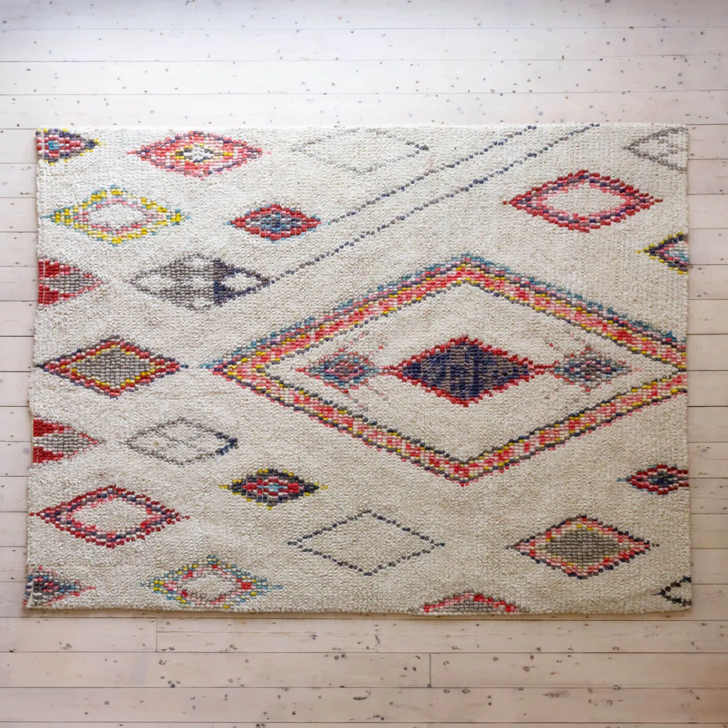 Graham & Green Tasmin Rug 240 x 180cm