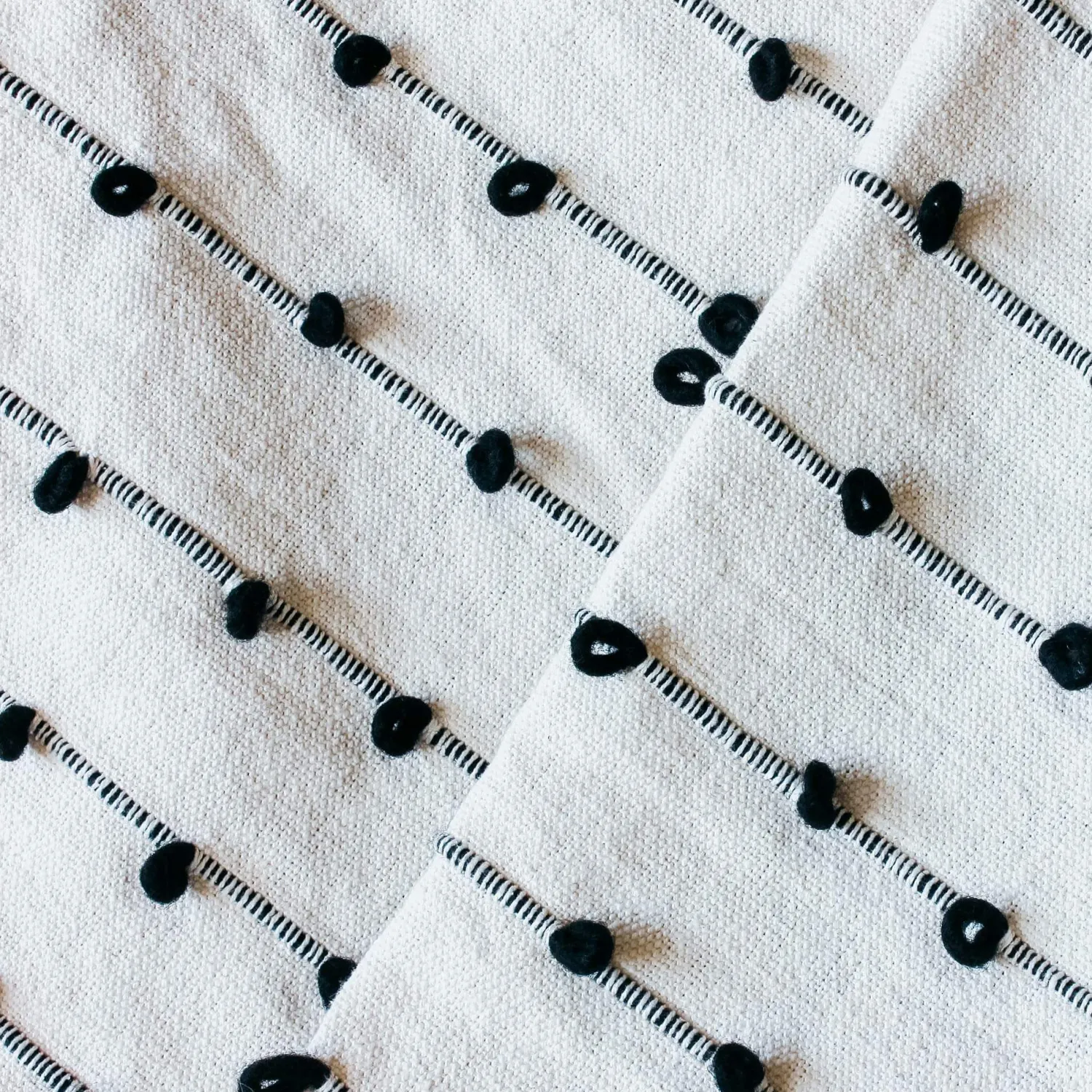 Graham & Green Trinx Black and White Throw