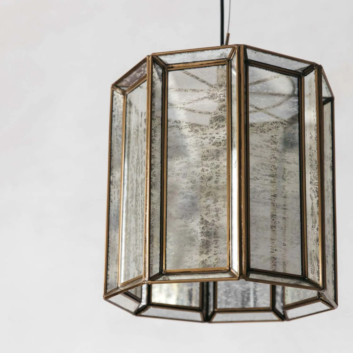 Graham & Green Truman Pendants
